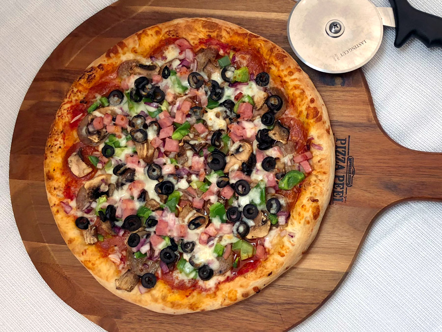 Pizza on Platter After Ordering Pizza Online in Pembroke Pines, FL
